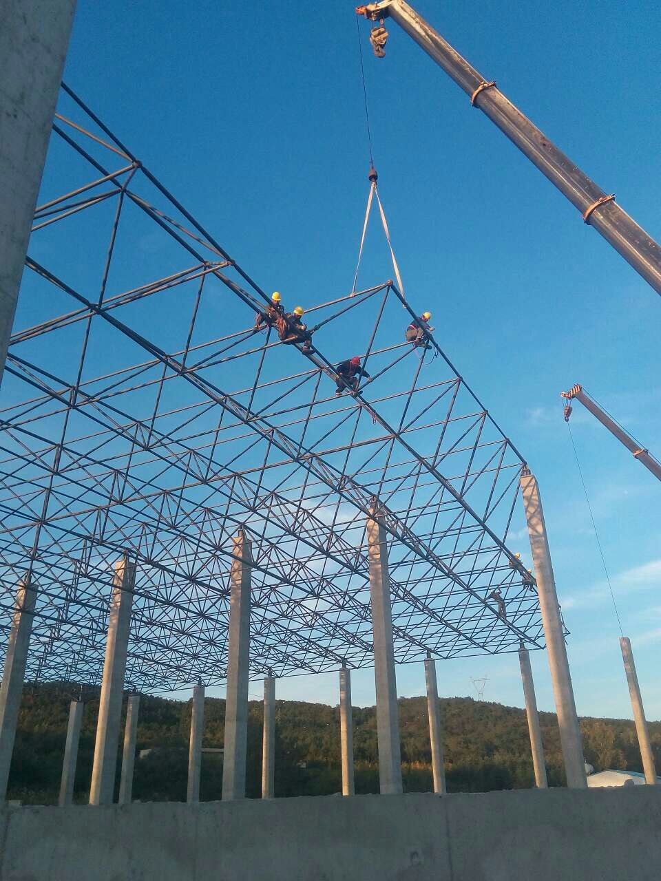 长宁汪清物流园网架